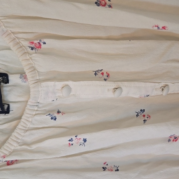 Abercrombie & Fitch Cream Floral Off The Shoulder Top Size Medium - Picture 4 of 6